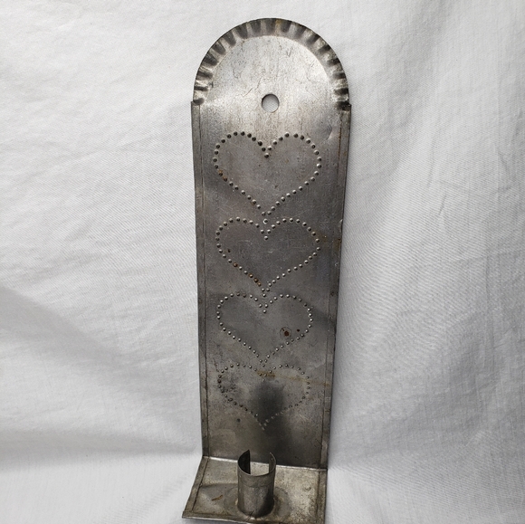 Three Distressed Vintage Primitive Tin Decor Pieces Candle and Tart Holders - Picture 8 of 10